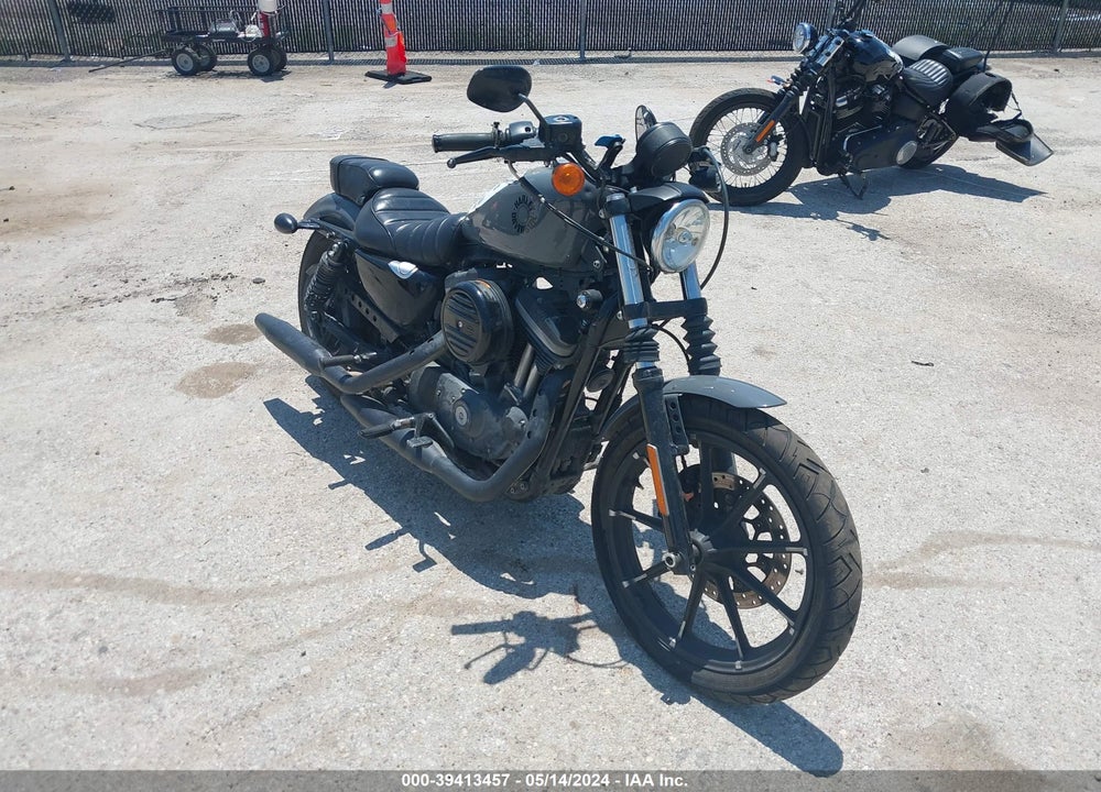 2022 HARLEY-DAVIDSON XL883 N VIN: 1HD4LE21XNB409984