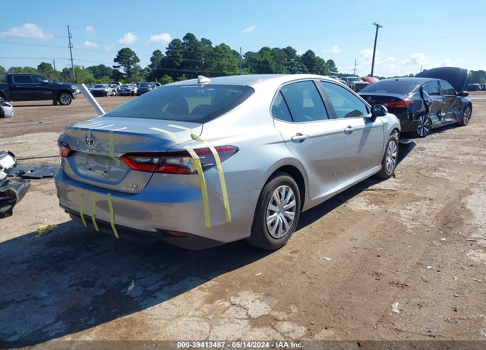 2021 TOYOTA CAMRY LE HYBRID VIN: 4T1C31AK1MU021167