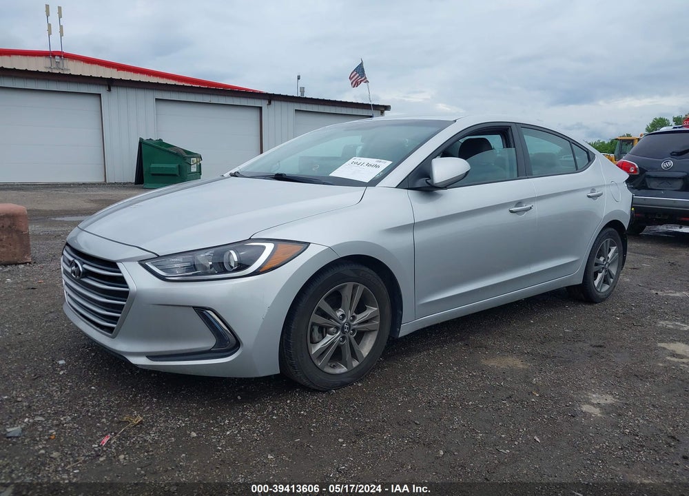 2017 HYUNDAI ELANTRA SE VIN: 5NPD84LF6HH064429