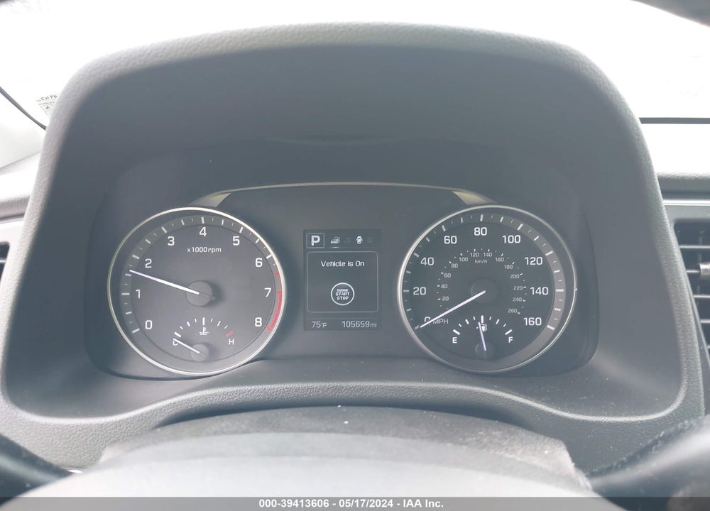 2017 HYUNDAI ELANTRA SE VIN: 5NPD84LF6HH064429