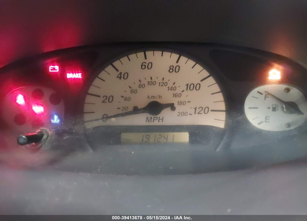 2001 TOYOTA ECHO VIN: JTDAT123310183047