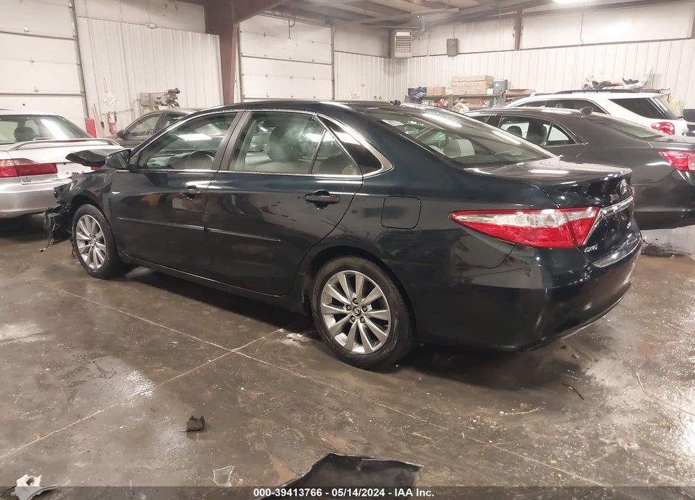 2017 TOYOTA CAMRY XLE VIN: 4T1BF1FK8HU672491