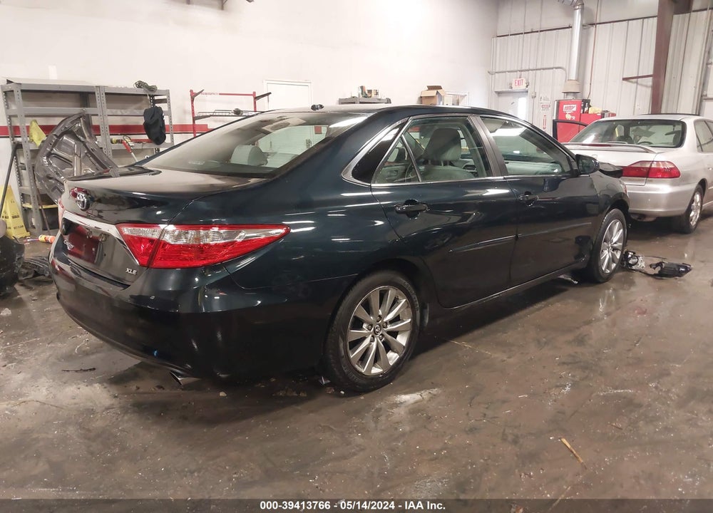 2017 TOYOTA CAMRY XLE VIN: 4T1BF1FK8HU672491