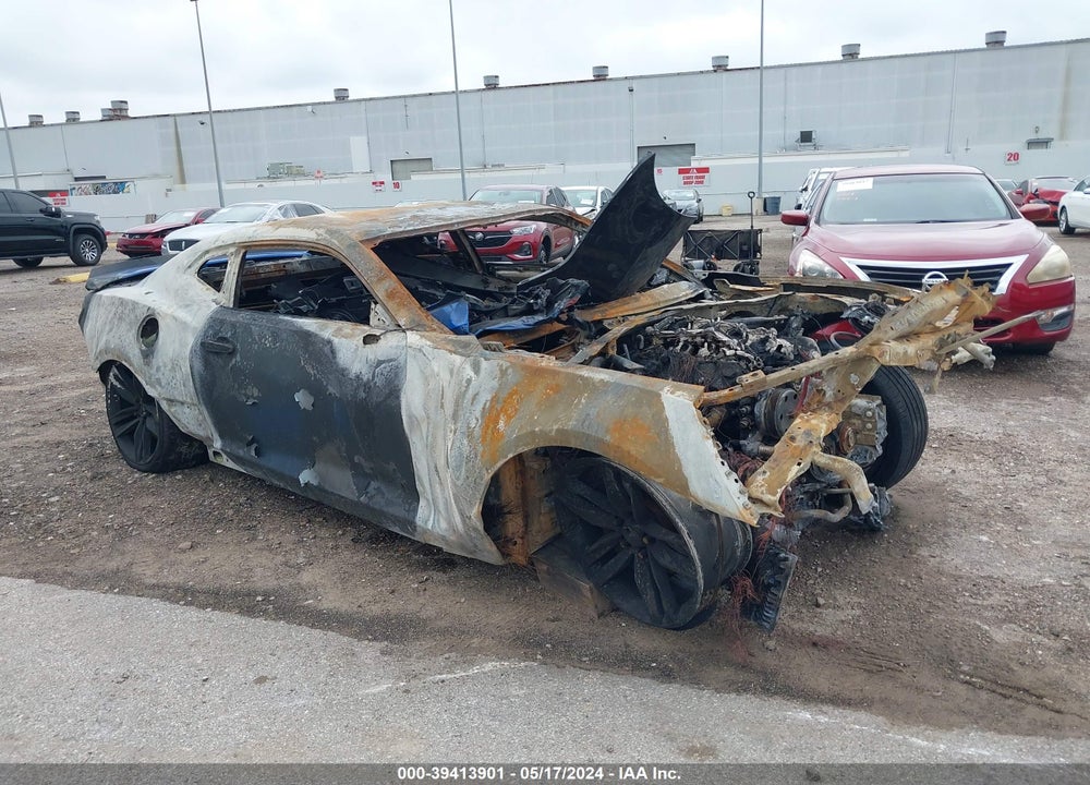 2016 CHEVROLET CAMARO 2SS VIN: 1G1FH1R71G0137699