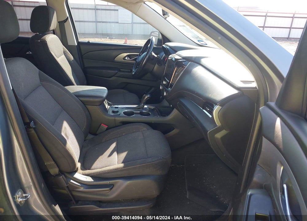 2018 CHEVROLET TRAVERSE 1LT VIN: 1GNERGKW8JJ196066