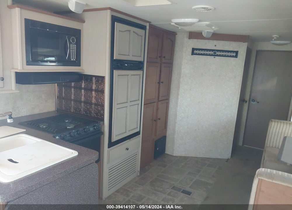 2011 ROADHOUSE ROAMER OPEN RANGE ROAMER VIN: 5XMTL3222B2004096