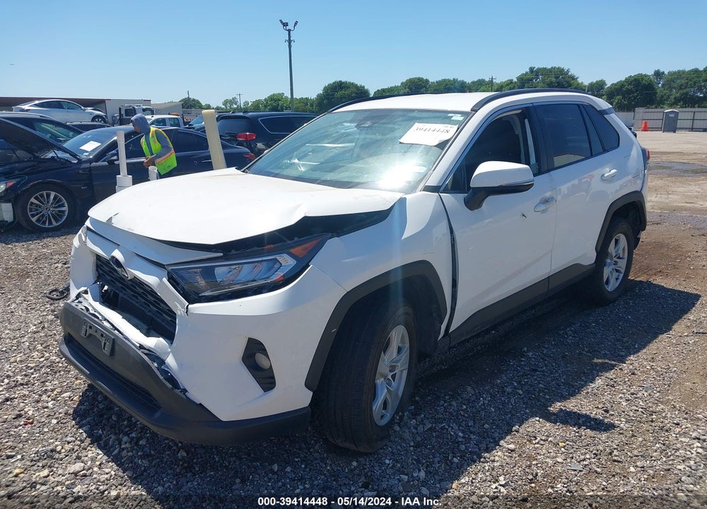 2020 TOYOTA RAV4 XLE VIN: 2T3W1RFV9LC038598