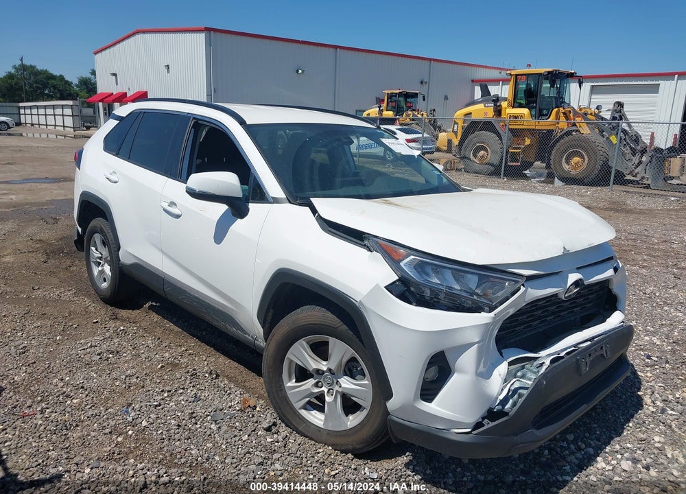 2020 TOYOTA RAV4 XLE VIN: 2T3W1RFV9LC038598