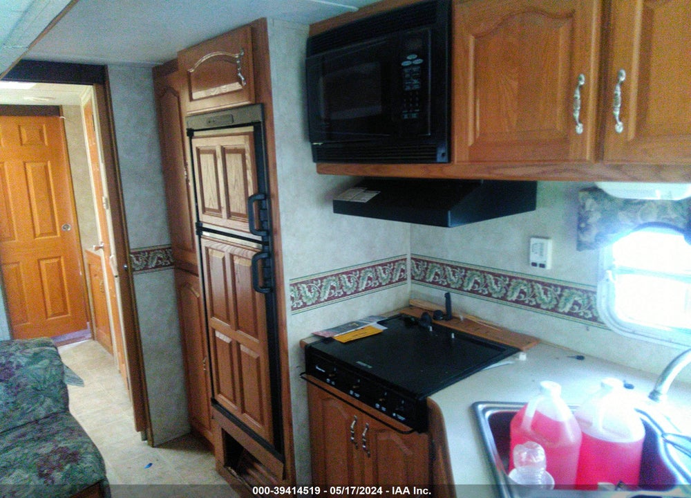 2004 KEYSTONE RV 299RLS VIN: 4YDT299224A216767