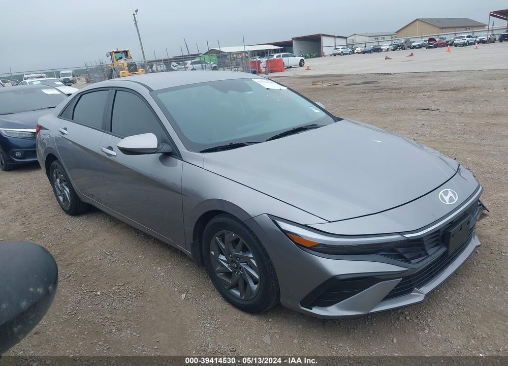 2024 HYUNDAI ELANTRA SEL VIN: KMHLM4DG3RU739316