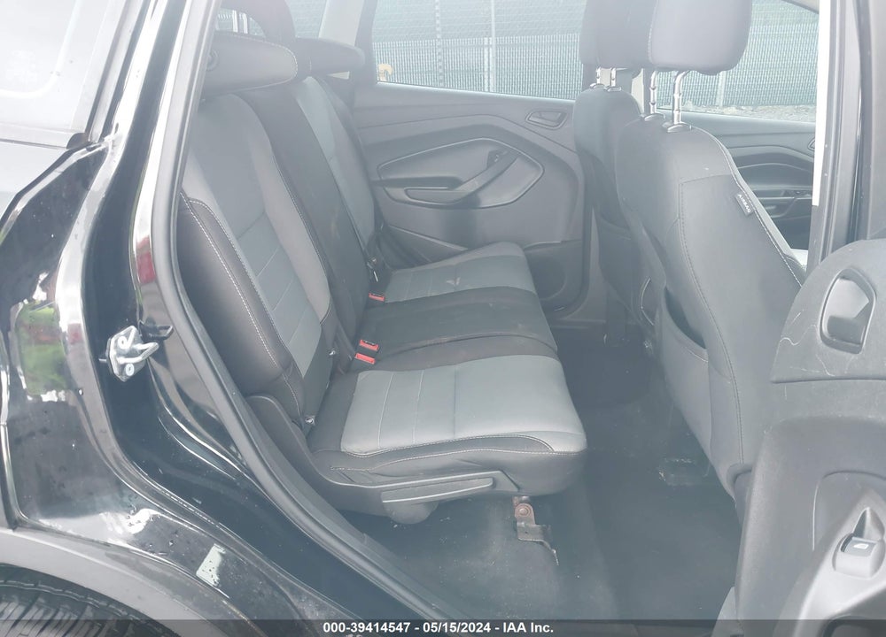 2017 FORD ESCAPE S VIN: 1FMCU0F72HUD56648
