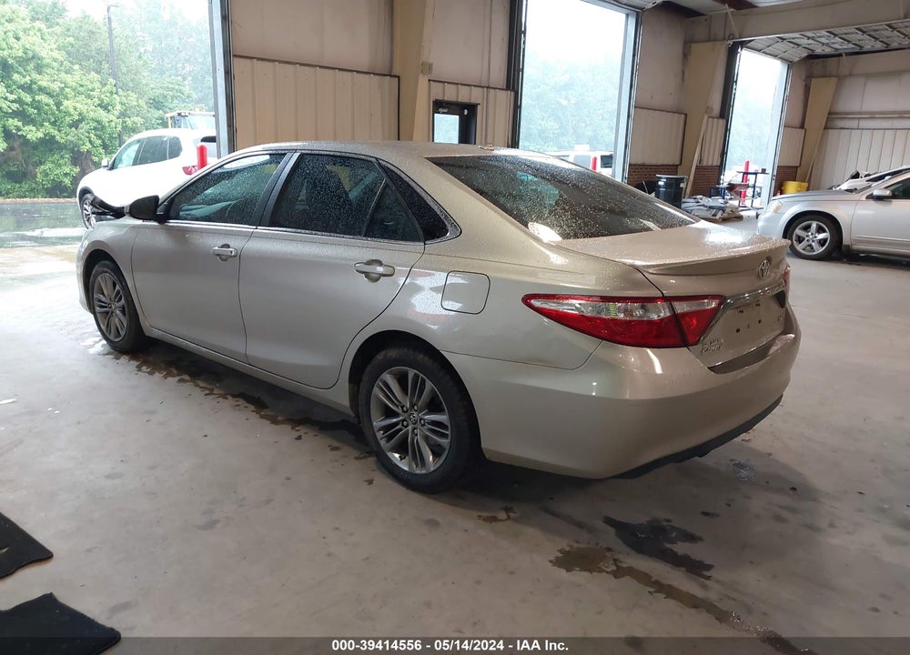 2016 TOYOTA CAMRY SE VIN: 4T1BF1FK3GU564939