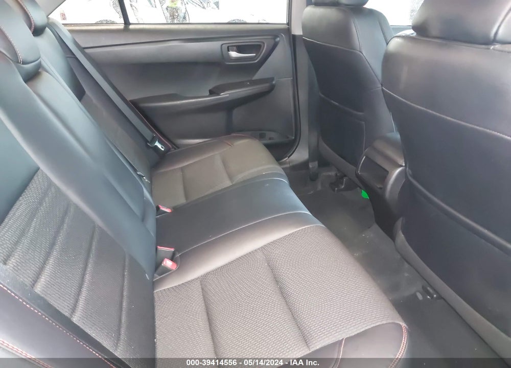 2016 TOYOTA CAMRY SE VIN: 4T1BF1FK3GU564939