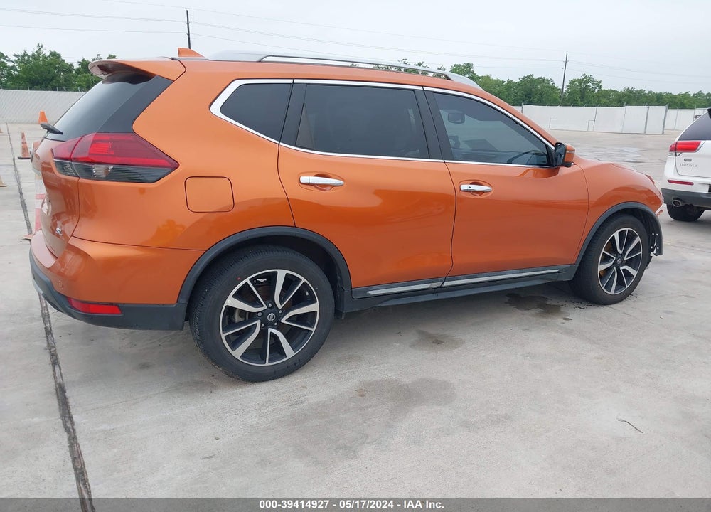 2019 NISSAN ROGUE SL VIN: 5N1AT2MT5KC702338