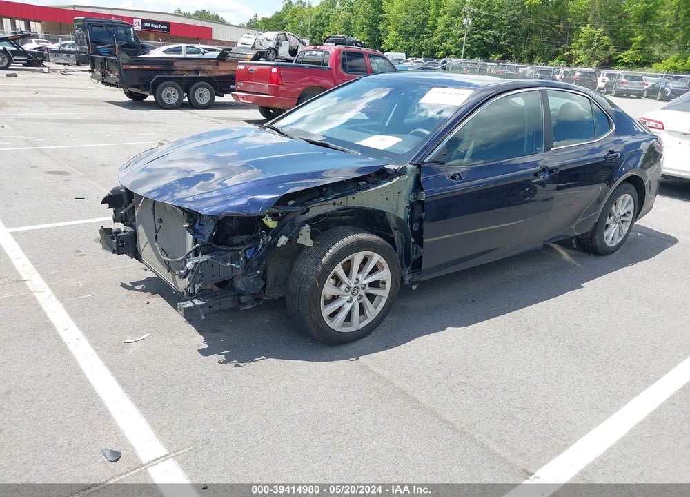 2022 TOYOTA CAMRY LE VIN: 4T1C11AK0NU627728