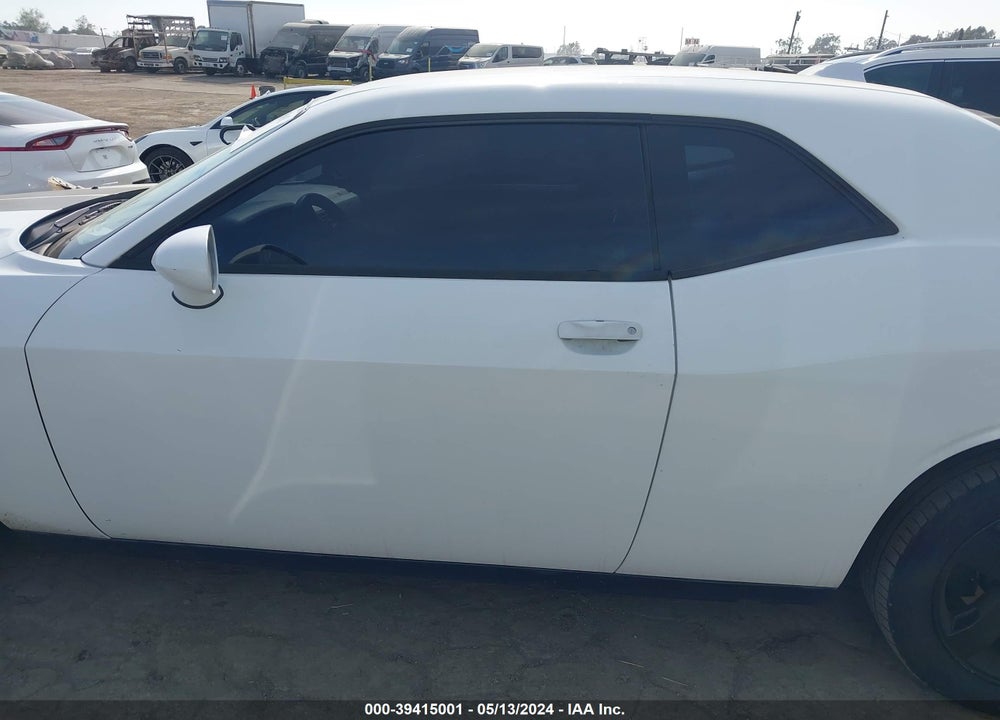 2013 DODGE CHALLENGER SXT VIN: 2C3CDYAG2DH581874