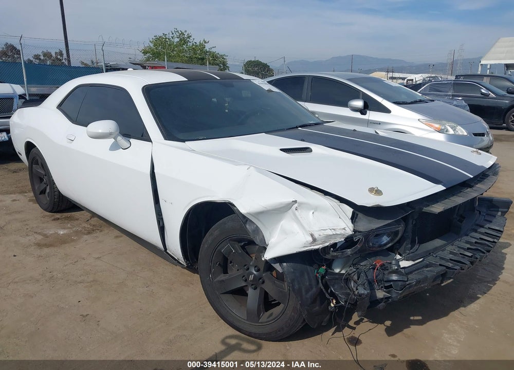 2013 DODGE CHALLENGER SXT VIN: 2C3CDYAG2DH581874