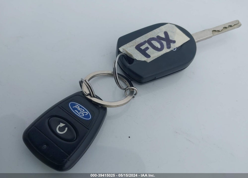 2016 FORD ESCAPE SE VIN: 1FMCU9G92GUC71201