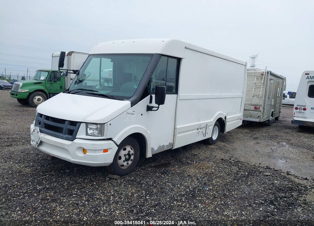 2013 ISUZU COMMERCIAL VAN VIN: JALB4T172D7W00153