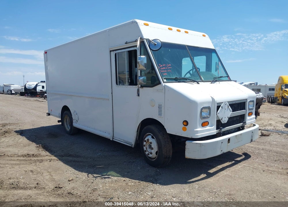 2006 FREIGHTLINER CHASSIS M LINE WALK-IN VAN VIN: 4UZAANBW56CW07109