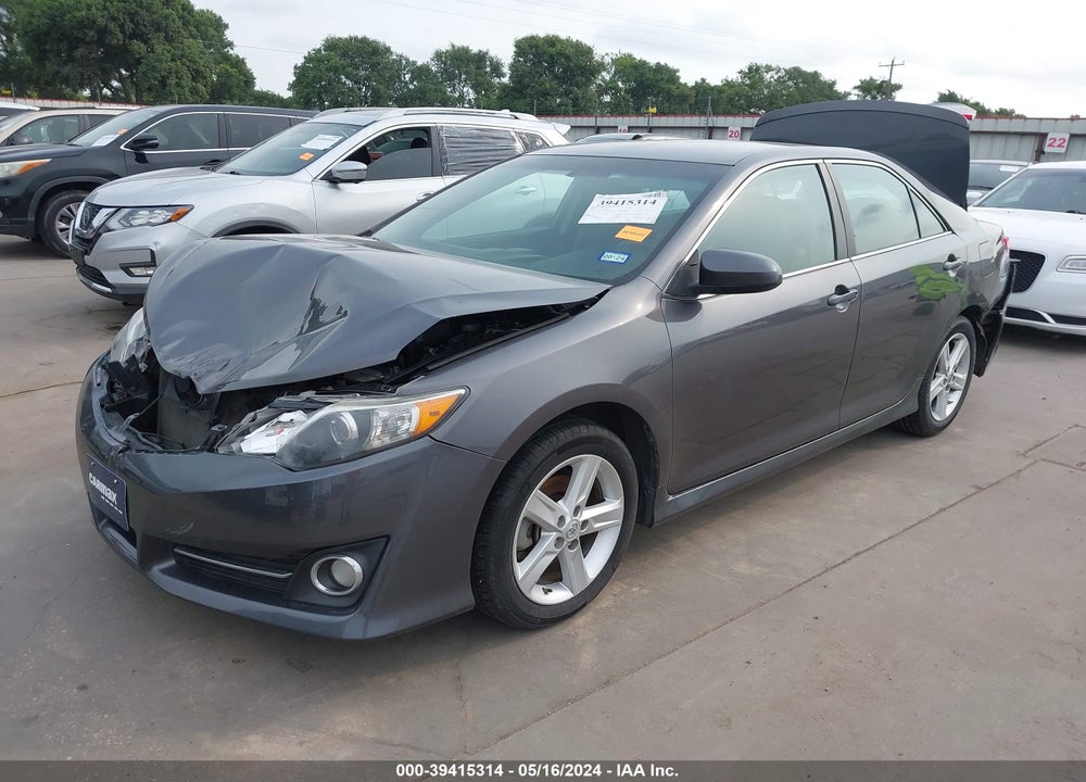 2014 TOYOTA CAMRY SE VIN: 4T1BF1FK2EU464263