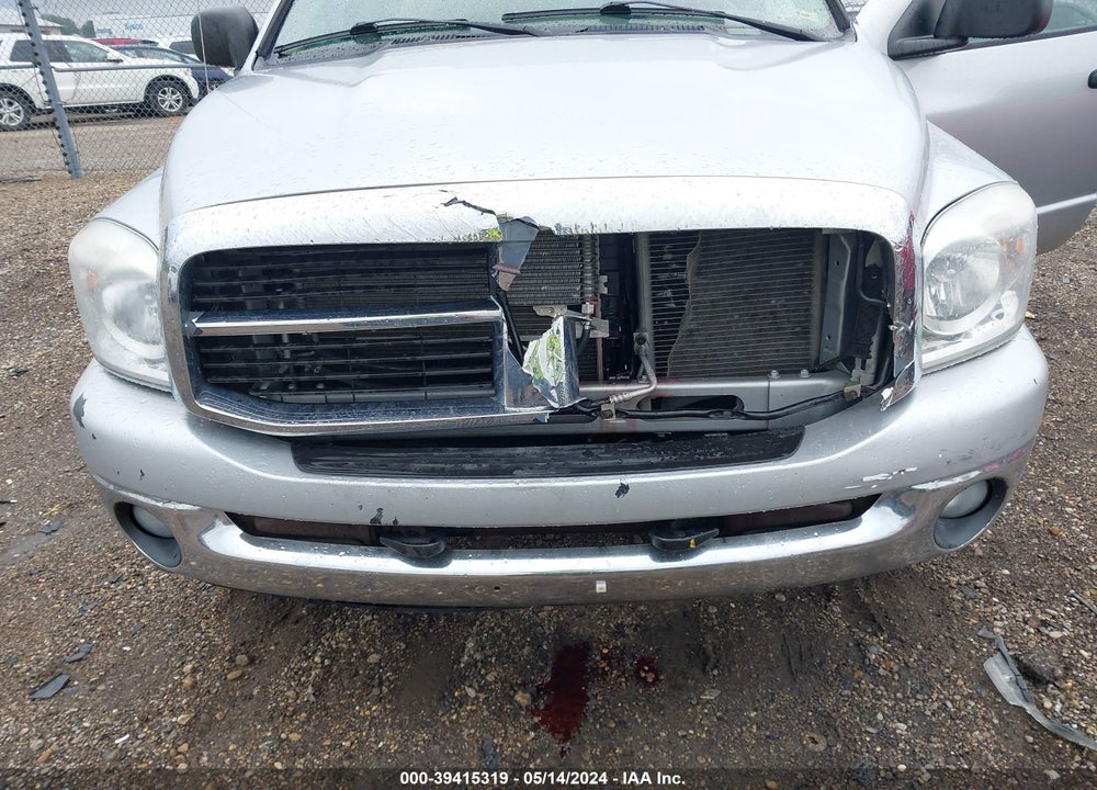 2008 DODGE RAM 1500 SLT VIN: 1D7HU16N38J204142