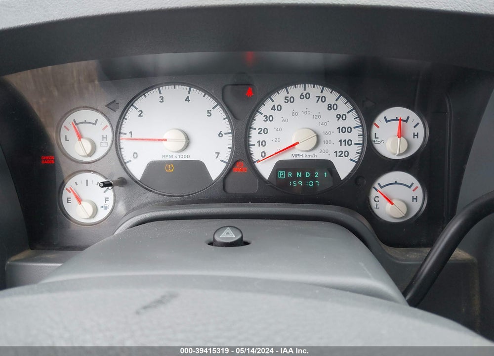 2008 DODGE RAM 1500 SLT VIN: 1D7HU16N38J204142