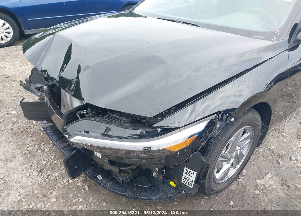 2024 HYUNDAI ELANTRA SE VIN: KMHLL4DG1RU723585