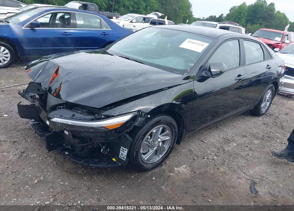2024 HYUNDAI ELANTRA SE VIN: KMHLL4DG1RU723585