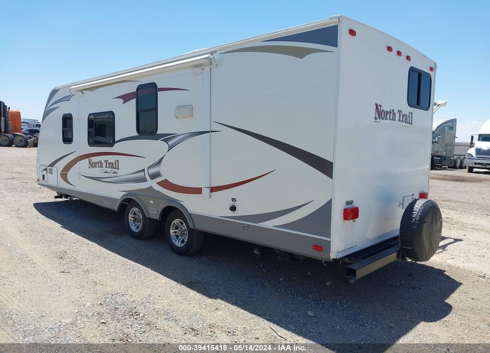 2013 HEARTLAND NORTH TRAIL CALIBER VIN: 5SFNB2825DE255850