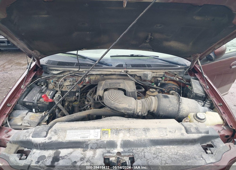 2003 FORD F-150 LARIAT/XLT VIN: 1FTRW08L73KC01858