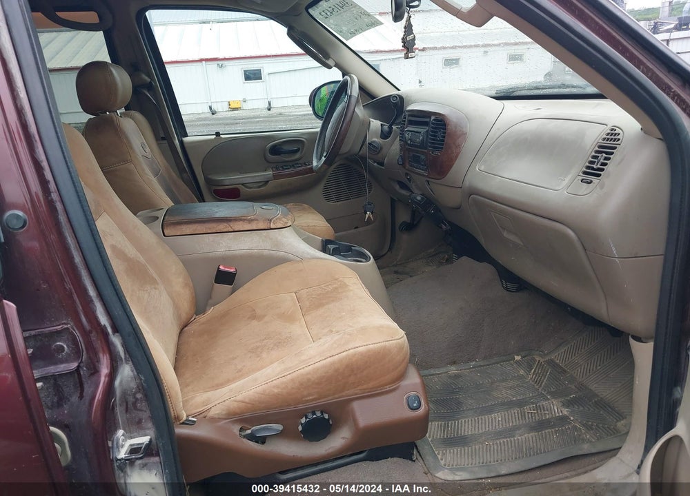 2003 FORD F-150 LARIAT/XLT VIN: 1FTRW08L73KC01858