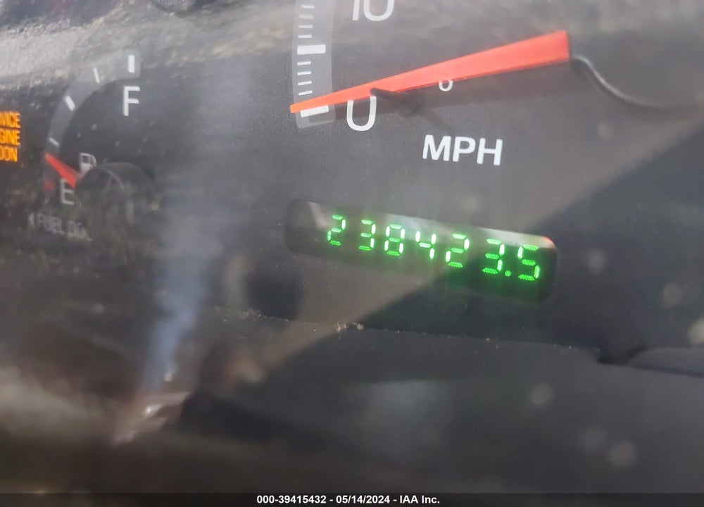 2003 FORD F-150 LARIAT/XLT VIN: 1FTRW08L73KC01858