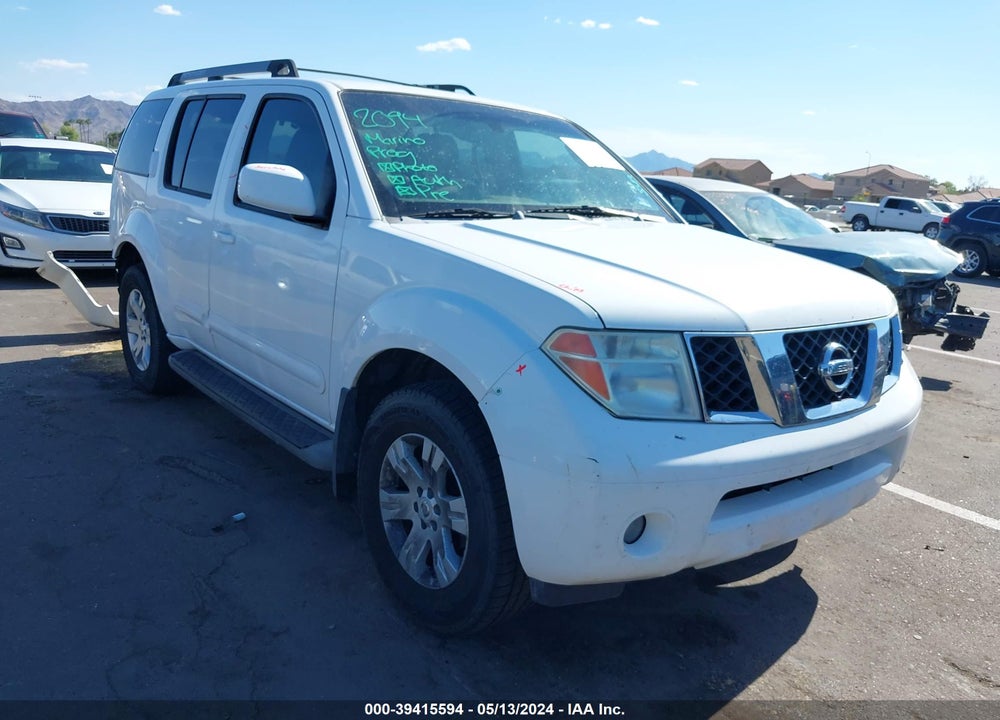 2005 NISSAN PATHFINDER LE VIN: 5N1AR18W05C713393