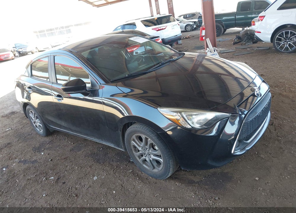 2019 TOYOTA YARIS LE VIN: 3MYDLBYV4KY517980