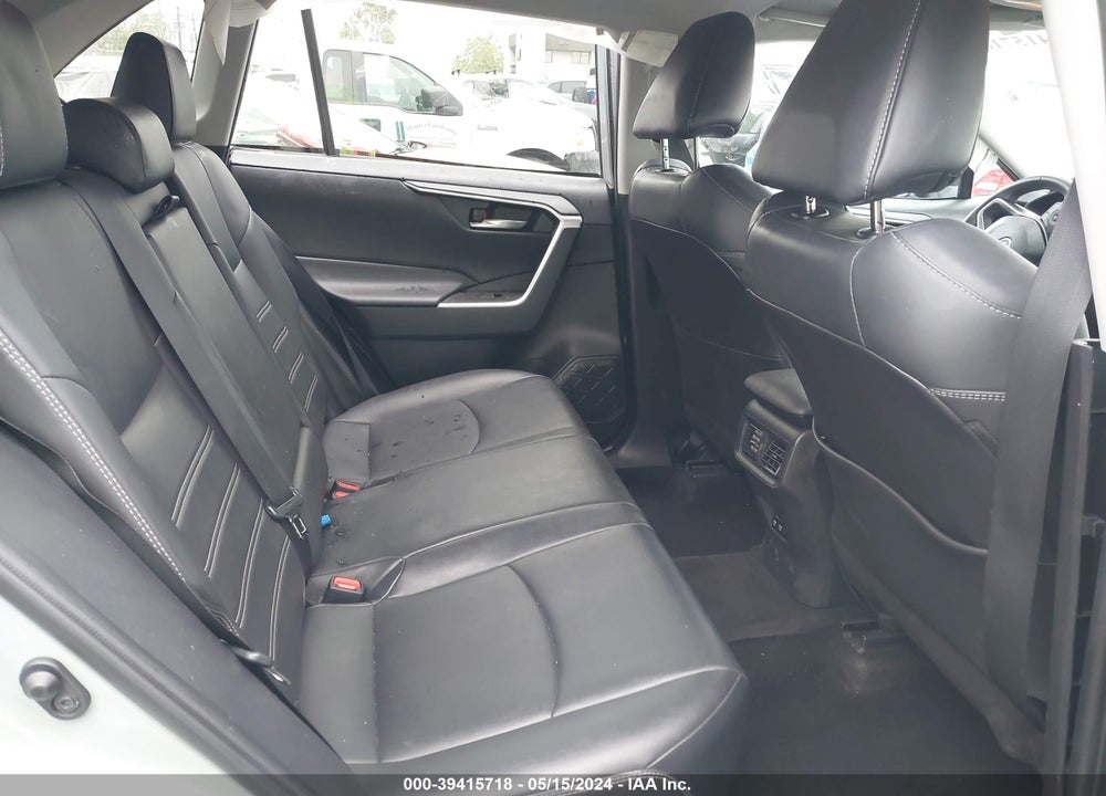 2019 TOYOTA RAV4 XLE PREMIUM VIN: 2T3C1RFV1KW046338