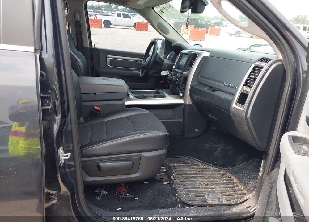 2017 RAM 1500 LONE STAR SILVER 4X4 5'7 BOX VIN: 1C6RR7LMXHS880474
