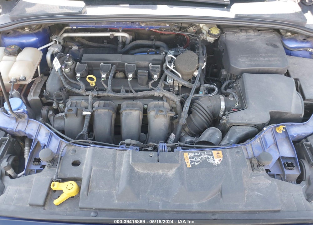 2015 FORD FOCUS SE VIN: 1FADP3K23FL364777
