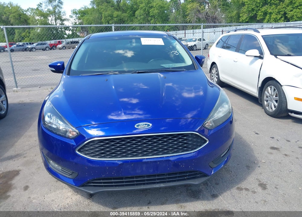 2015 FORD FOCUS SE VIN: 1FADP3K23FL364777