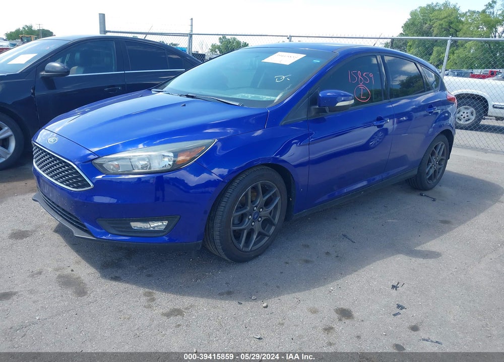 2015 FORD FOCUS SE VIN: 1FADP3K23FL364777