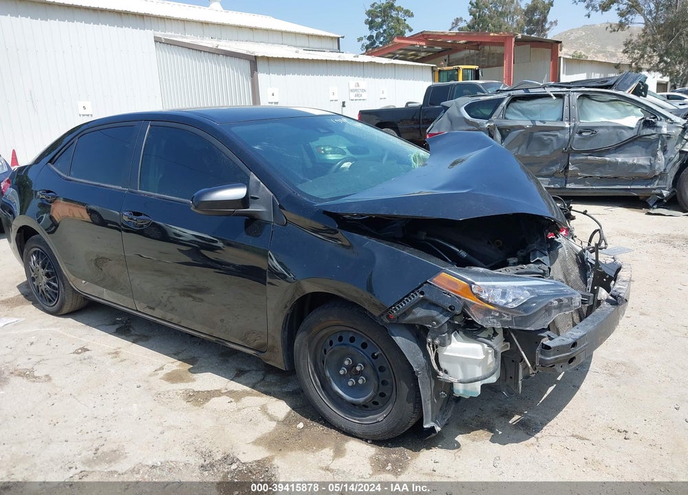 2018 TOYOTA COROLLA LE VIN: 2T1BURHE2JC018573