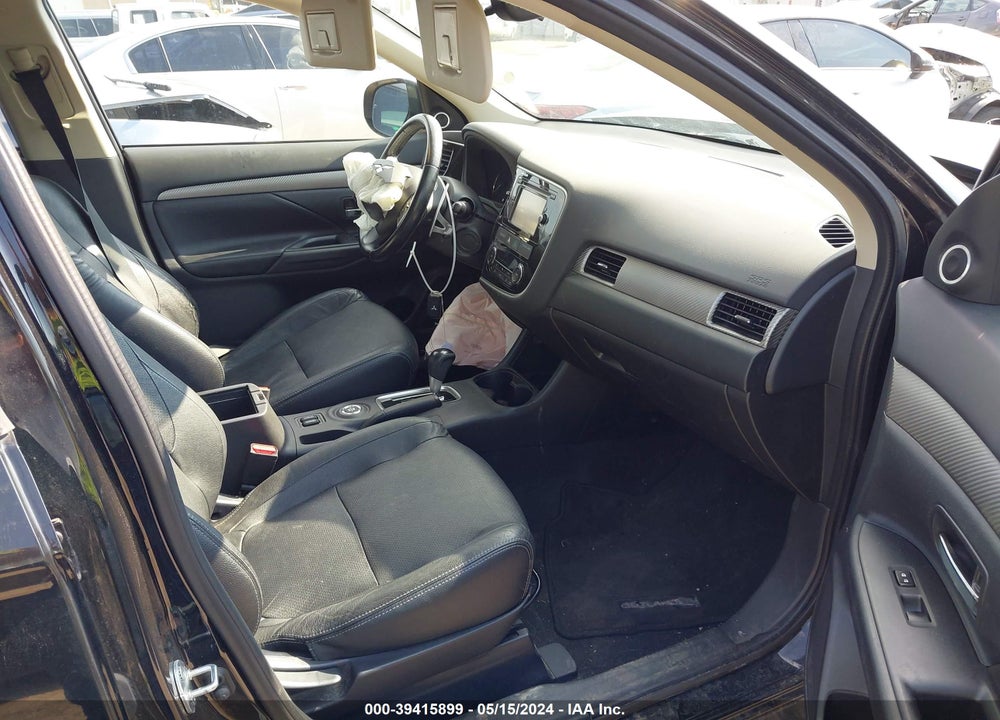 2015 MITSUBISHI OUTLANDER GT VIN: JA4JZ4AX1FZ602594