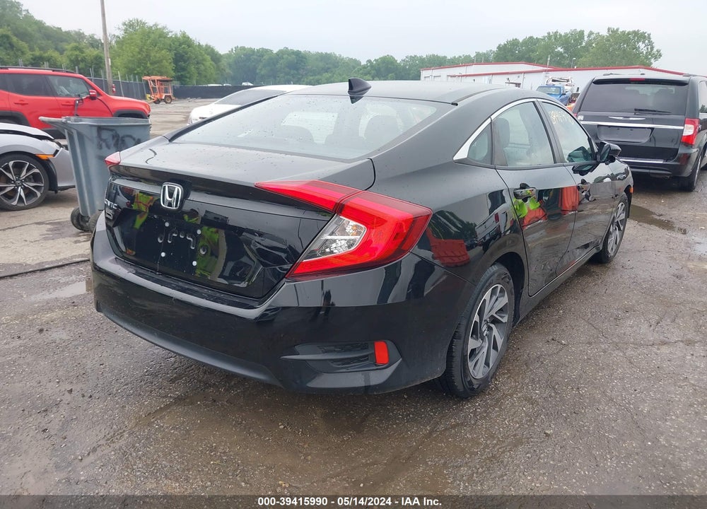 2018 HONDA CIVIC EX VIN: 19XFC2F70JE007590