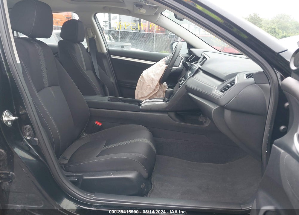 2018 HONDA CIVIC EX VIN: 19XFC2F70JE007590