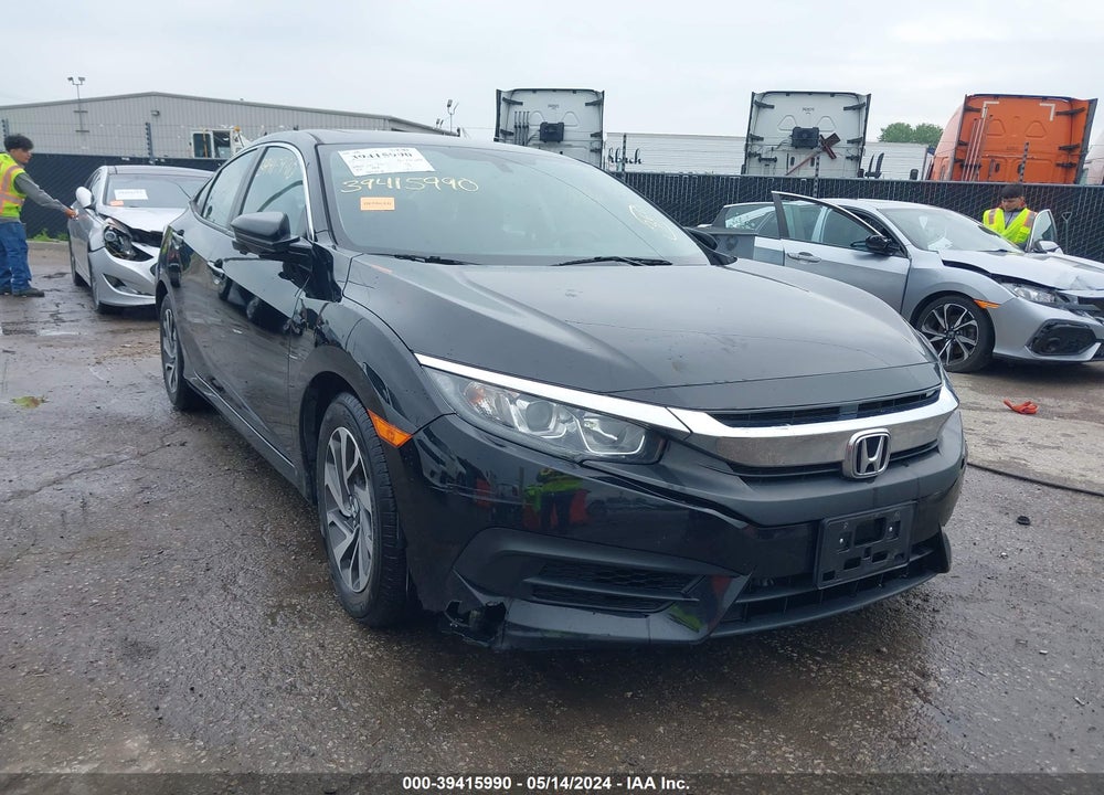 2018 HONDA CIVIC EX VIN: 19XFC2F70JE007590