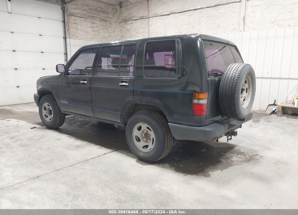 1992 ISUZU TROOPER S VIN: JACDH58V8N7911732