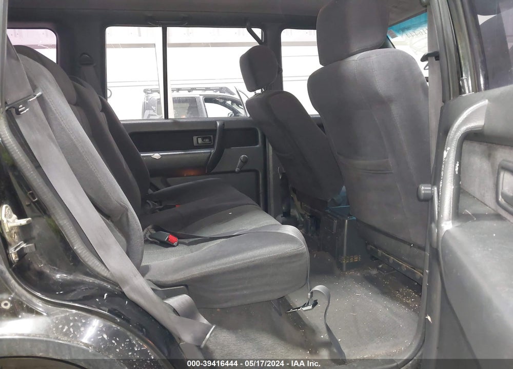 1992 ISUZU TROOPER S VIN: JACDH58V8N7911732
