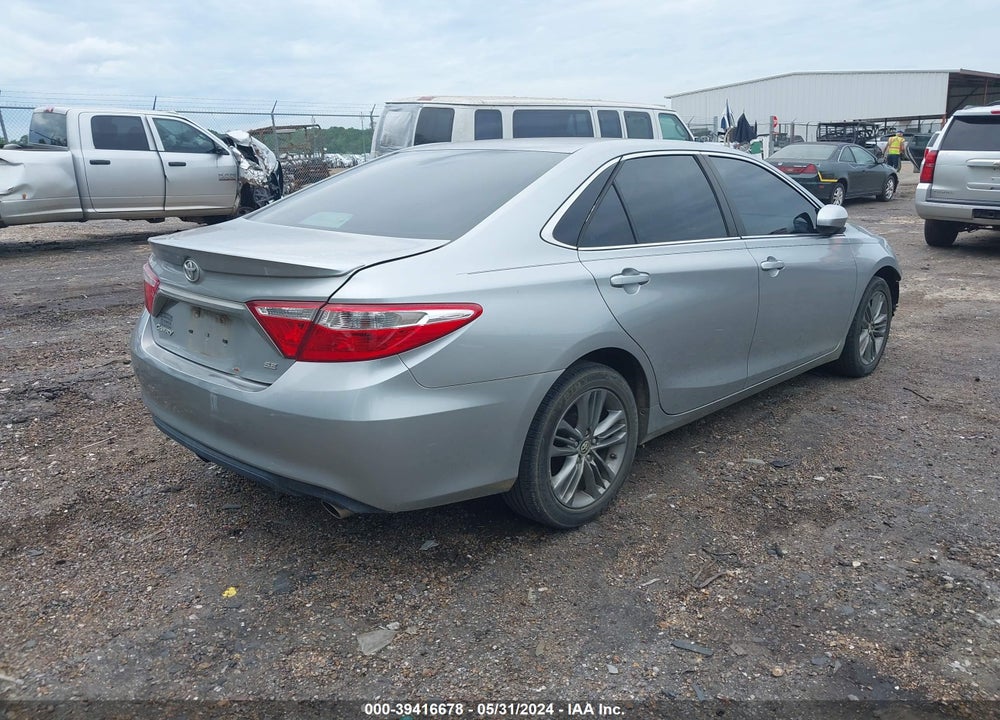 2017 TOYOTA CAMRY SE VIN: 4T1BF1FK3HU324176