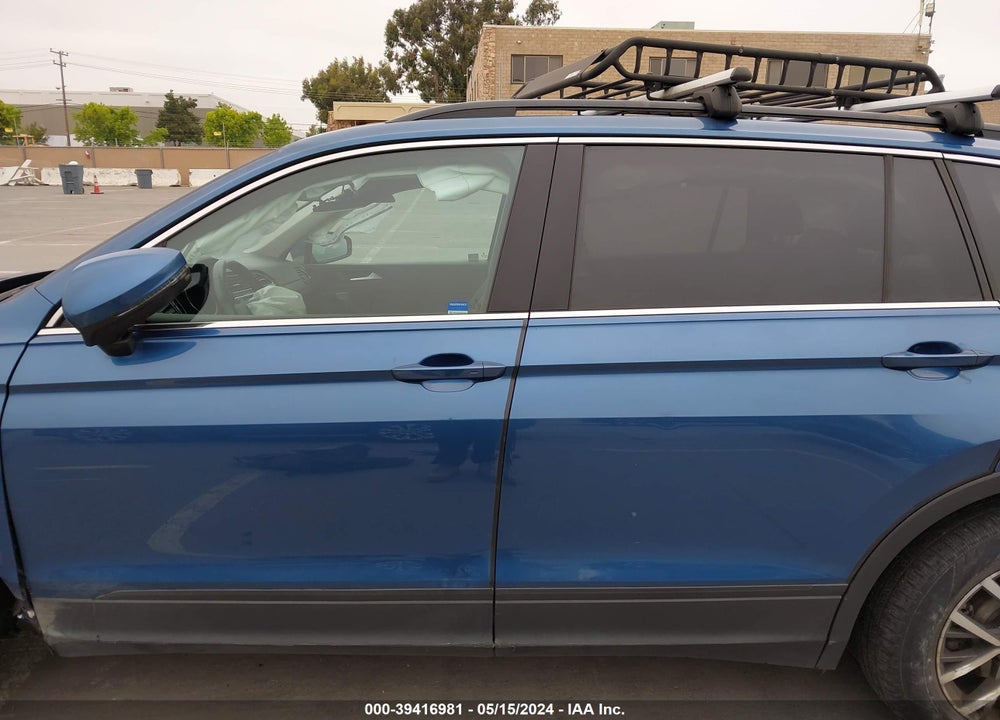 2019 VOLKSWAGEN TIGUAN 2.0T SE/2.0T SEL/2.0T SEL R-LINE/2.0T SEL R-LINE BLACK VIN: 3VV3B7AX3KM032924