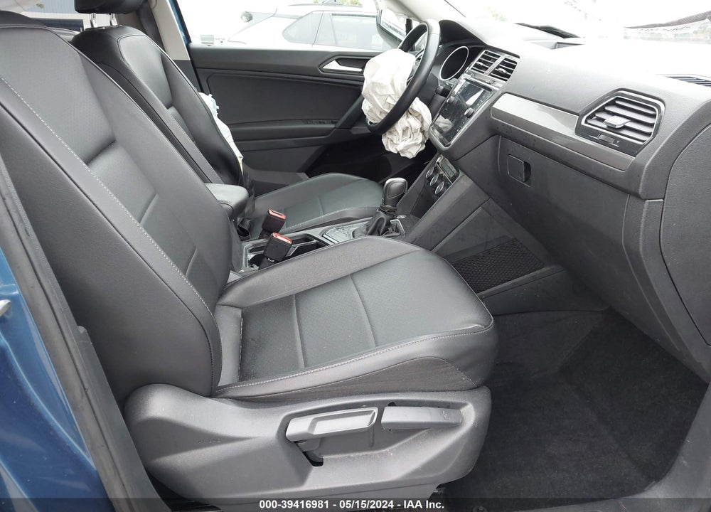 2019 VOLKSWAGEN TIGUAN 2.0T SE/2.0T SEL/2.0T SEL R-LINE/2.0T SEL R-LINE BLACK VIN: 3VV3B7AX3KM032924